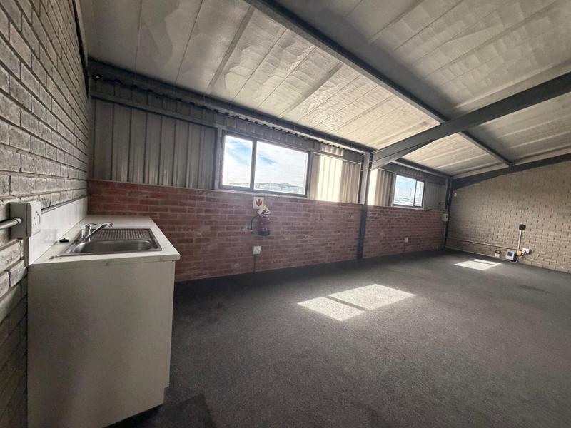 To Let Commercial Property for Rent in Fairview Eastern Cape